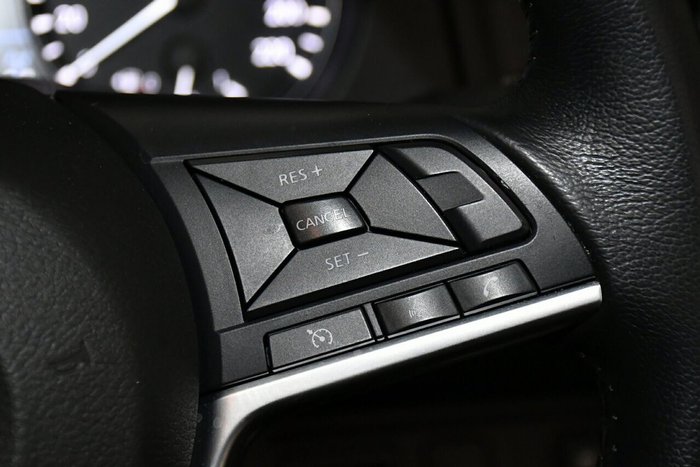 2023 Nissan Navara ST-X
