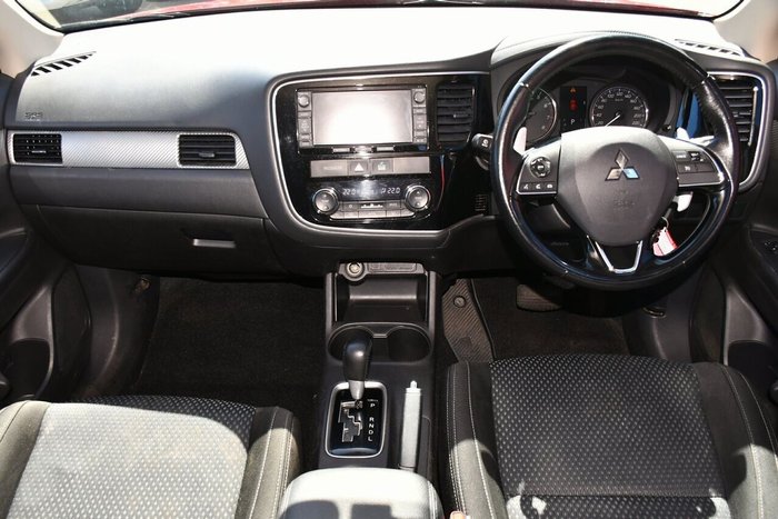 2016 Mitsubishi Outlander XLS