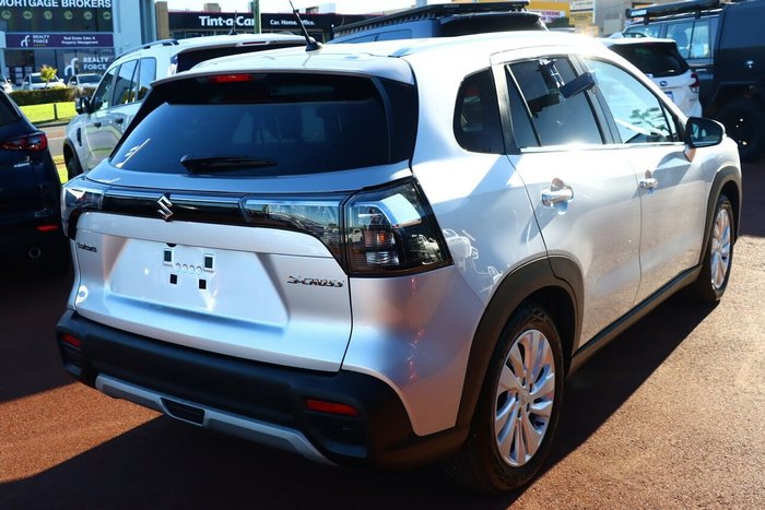 2024 Suzuki S-Cross 