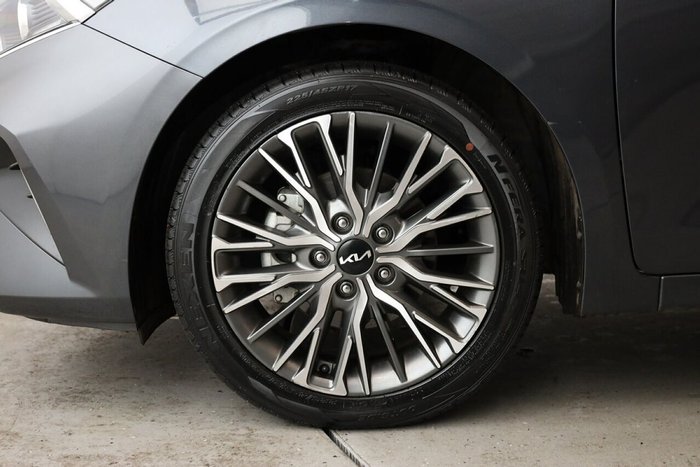 2022 Kia Cerato Sport+