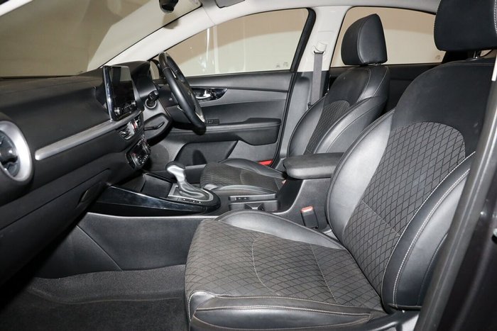 2022 Kia Cerato Sport+