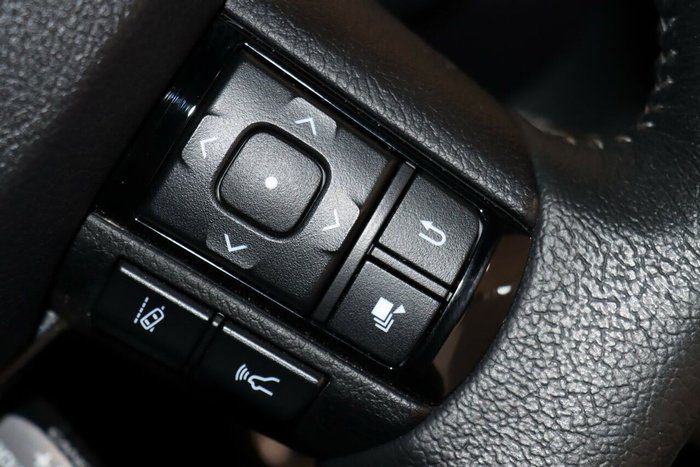 2020 Toyota Hilux Rugged X