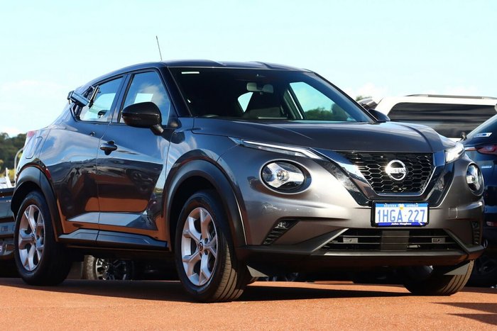 2020 Nissan JUKE ST+