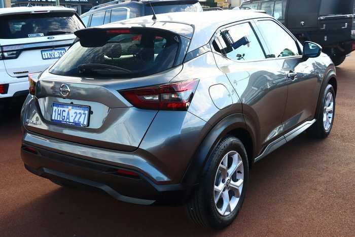2020 Nissan JUKE ST+