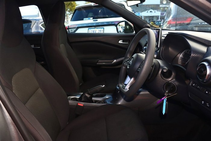 2020 Nissan JUKE ST+