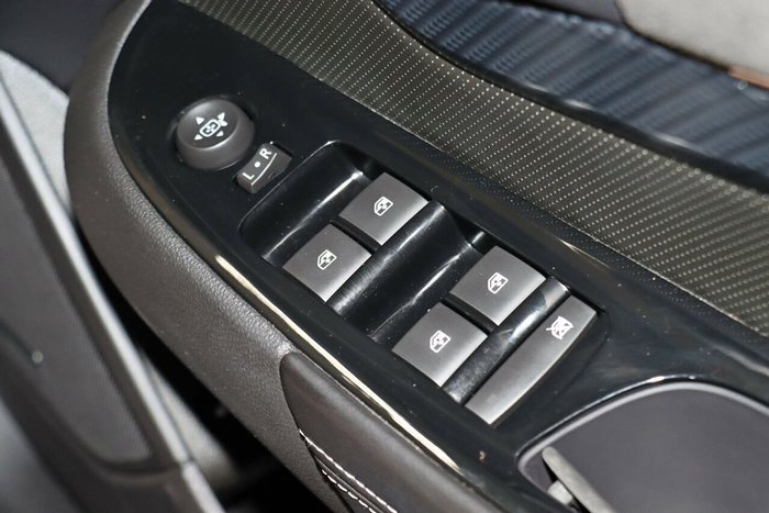 2016 Holden Commodore SS V Redline