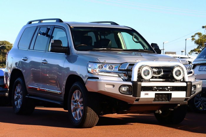 2020 Toyota Landcruiser
