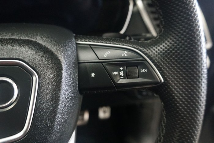 2022 Audi Q5 45 TFSI S line