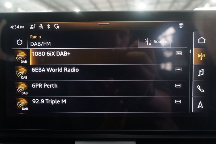 2022 Audi Q5 45 TFSI S line