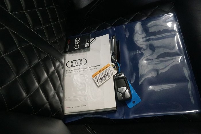 2022 Audi Q5 45 TFSI S line