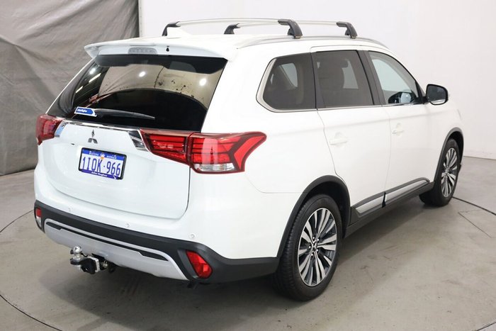 2018 Mitsubishi Outlander LS