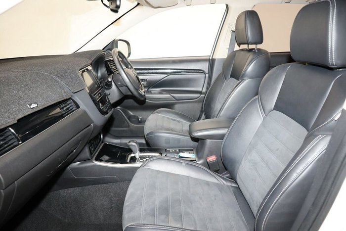 2018 Mitsubishi Outlander LS
