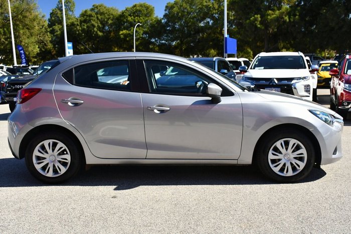 2014 Mazda 2