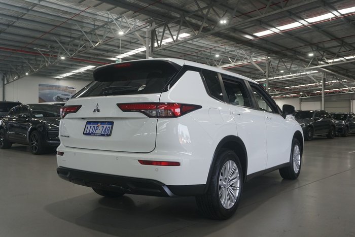 2023 Mitsubishi Outlander