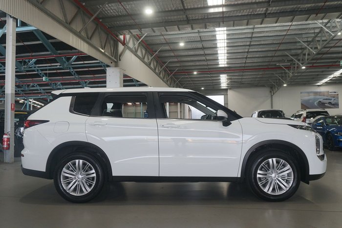 2023 Mitsubishi Outlander