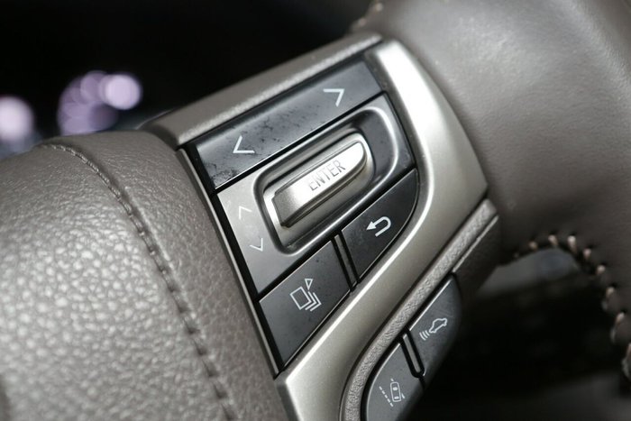 2023 Toyota Landcruiser Prado VX