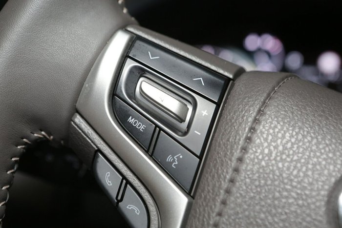 2023 Toyota Landcruiser Prado VX