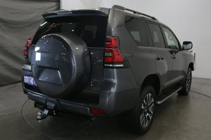 2023 Toyota Landcruiser Prado VX