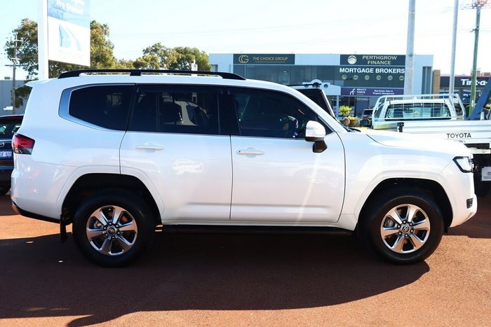 2021 Toyota Landcruiser VX