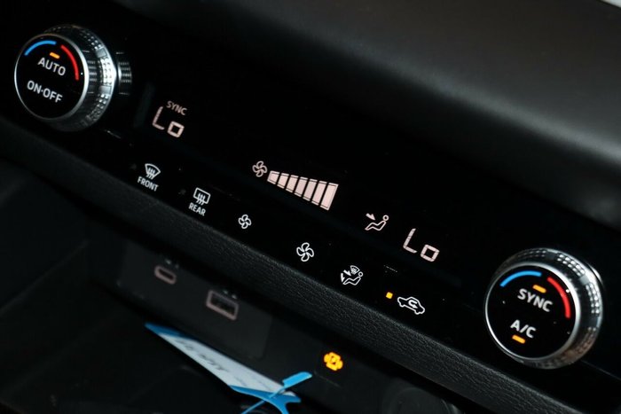 2024 Mitsubishi Outlander LS