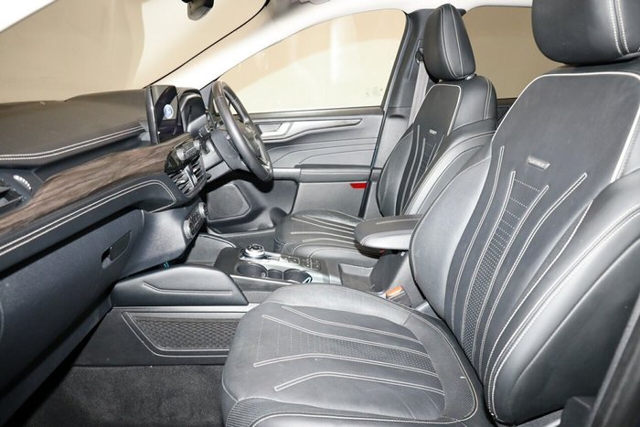 2021 Ford Escape Vignale