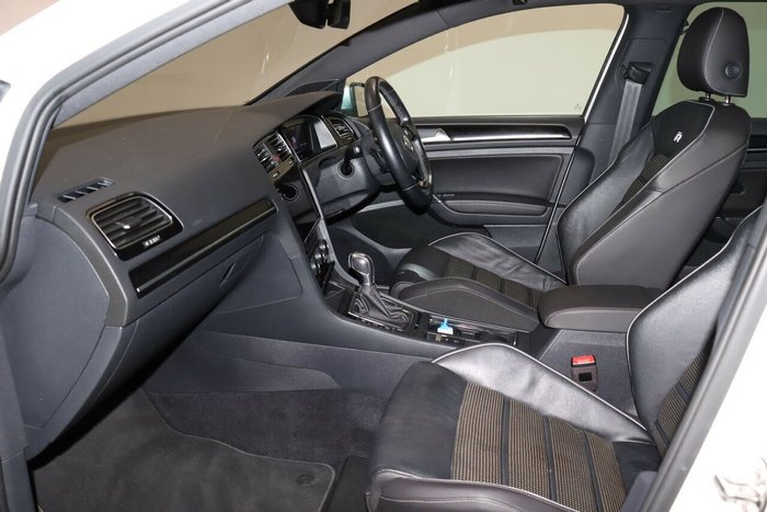2019 Volkswagen Golf R