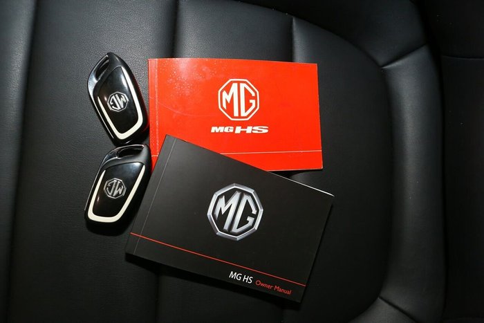 2023 MG HS Excite