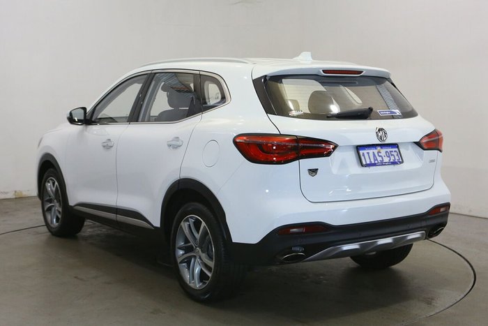 2022 MG HS
