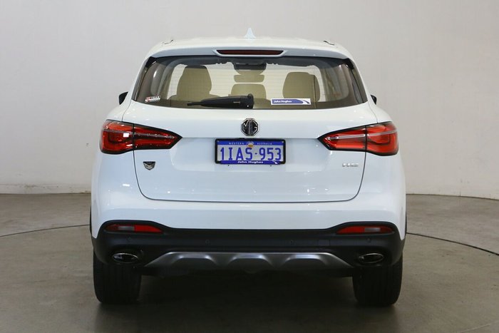 2022 MG HS