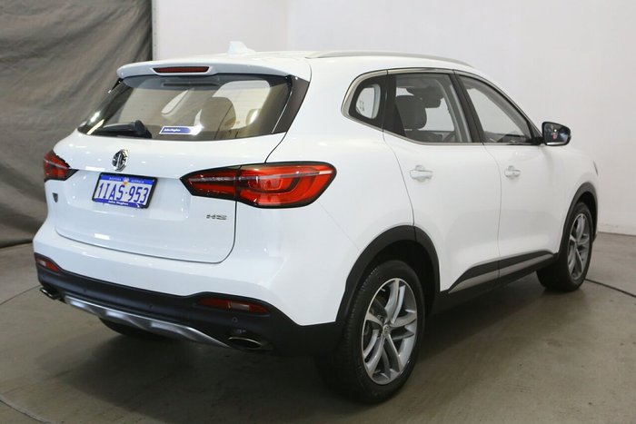 2022 MG HS Excite