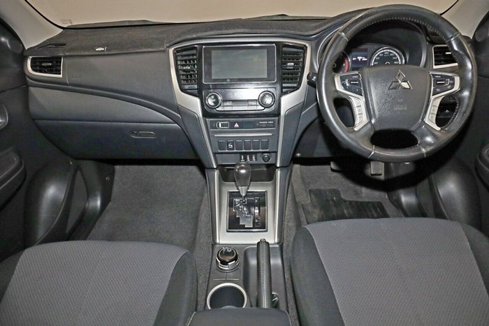 2021 Mitsubishi Triton GLX-R