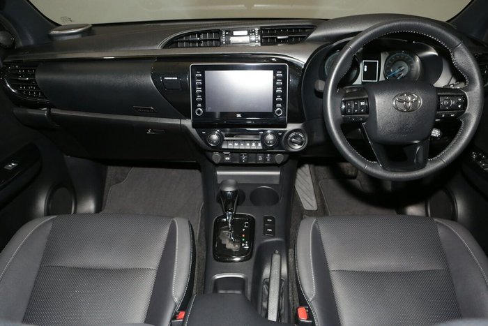 2023 Toyota Hilux Rogue