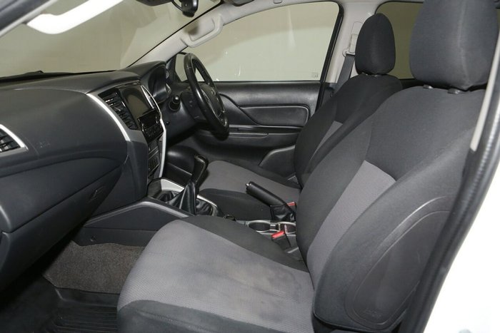 2020 Mitsubishi Triton GLX-R