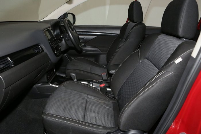 2019 Mitsubishi Outlander ES