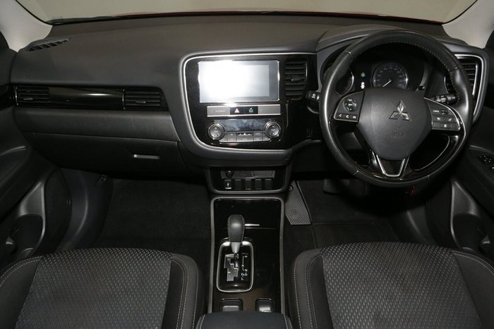 2019 Mitsubishi Outlander ES