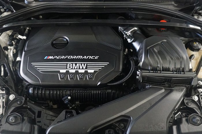 2022 BMW 2 Series M235i xDrive