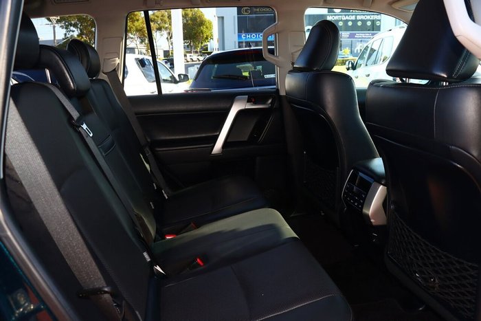 2023 Toyota Landcruiser Prado Kakadu