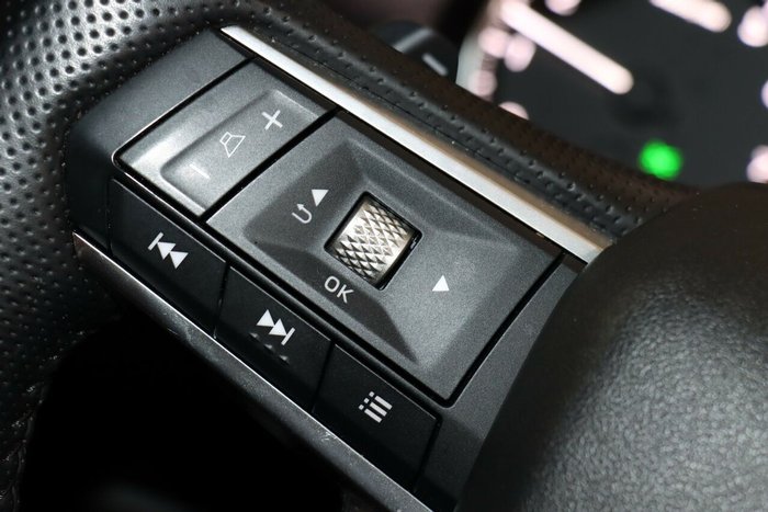 2024 Mitsubishi Outlander LS