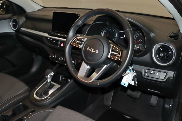 2024 Kia Cerato S
