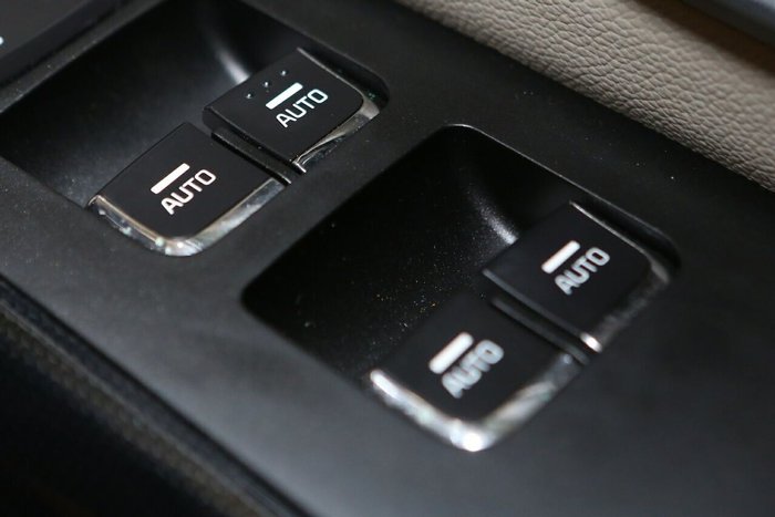 2019 Kia Carnival SLi