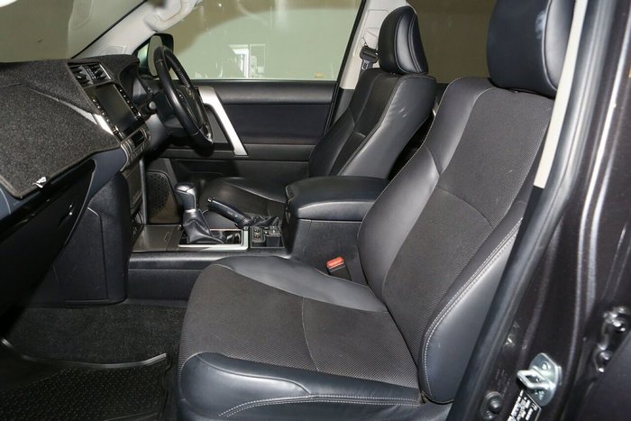 2021 Toyota Landcruiser Prado GXL