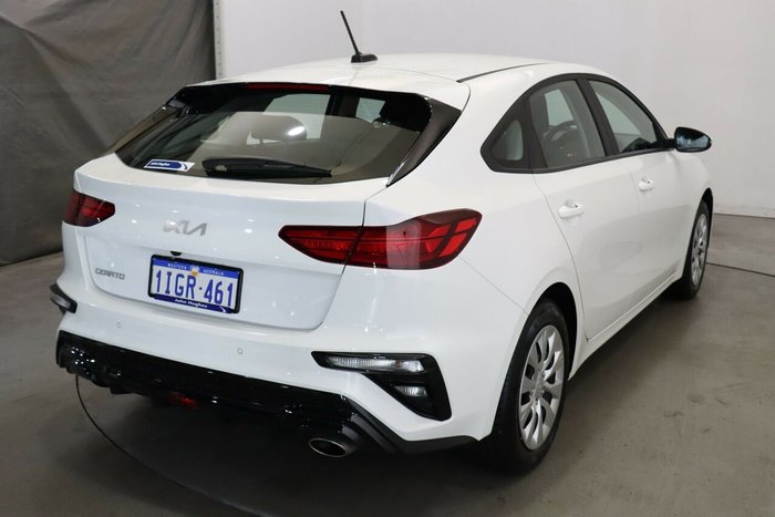 2024 Kia Cerato S