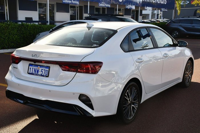 2023 Kia Cerato Sport+