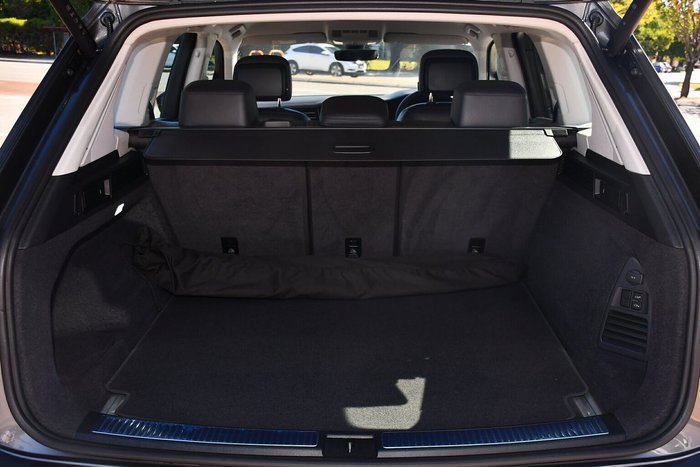 2024 Volkswagen Touareg 210TDI Elegance