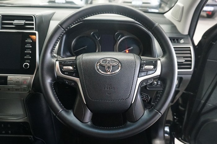 2023 Toyota Landcruiser Prado VX