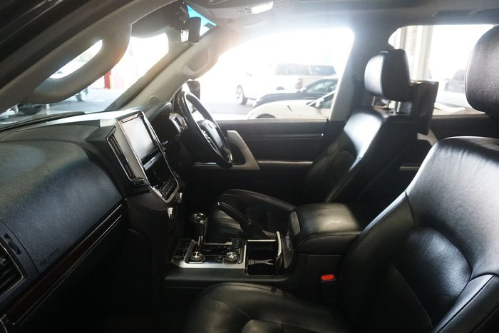 2018 Toyota Landcruiser Sahara