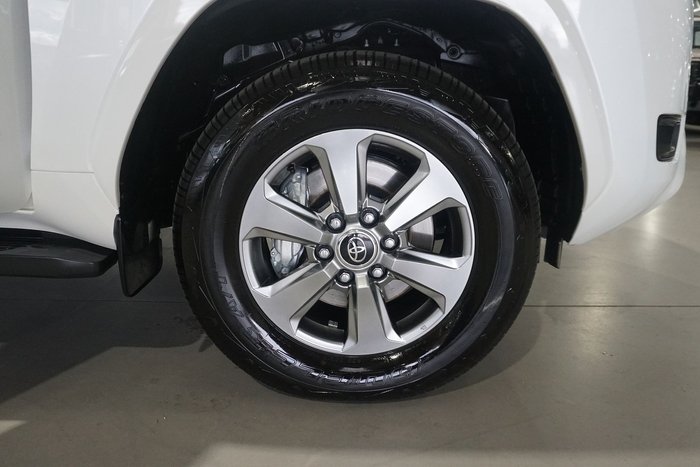2024 Toyota Landcruiser Sahara