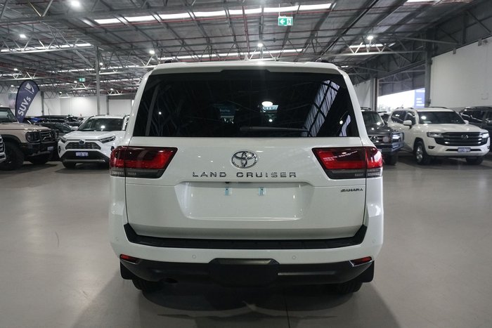 2024 Toyota Landcruiser Sahara