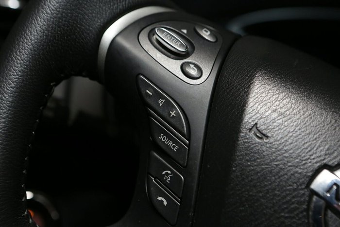 2013 Nissan Pathfinder ST-L