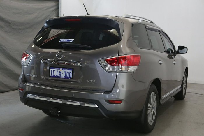 2013 Nissan Pathfinder ST-L